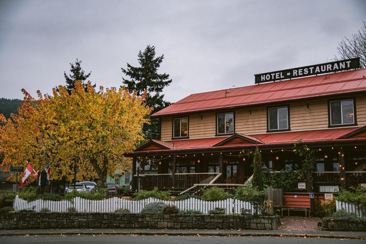 Salt Spring Inn Ganges Extérieur photo